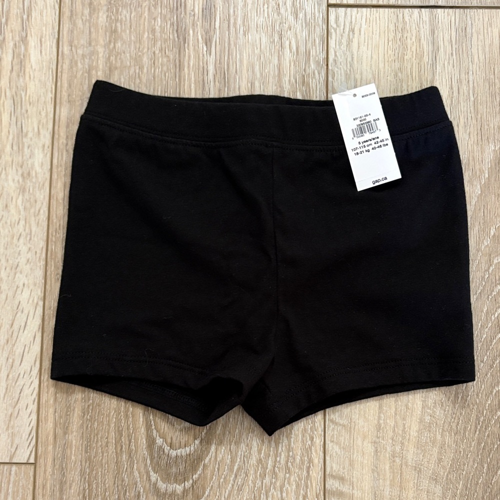 GAP Cartwheel Shorts